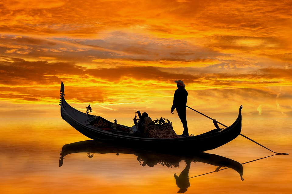 Venezia - Gondola con gondoliere