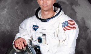 michael Collins - l'astronauta in posa