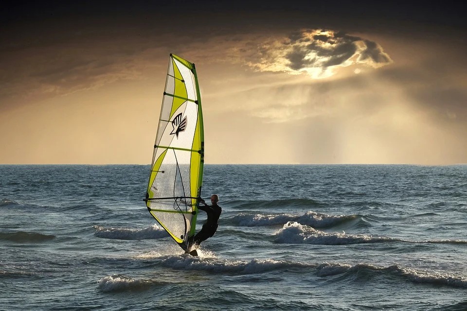 Riapertura in California - Windsurf in mare aperto