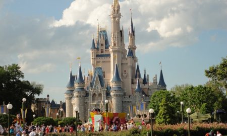 Disneyland - Castello Disney sullo sfondo