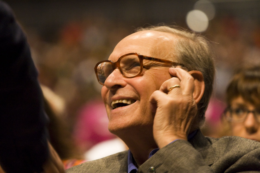 il maestro Ennio Morricone - foto durante un concerto