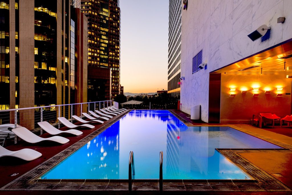 Vivere in California  - Los Angeles Ora e piscina