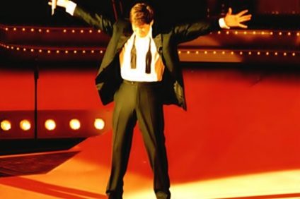 Gianni Morandi in concerto a Malta - Immagine di Morandi dopo uno spettacolo