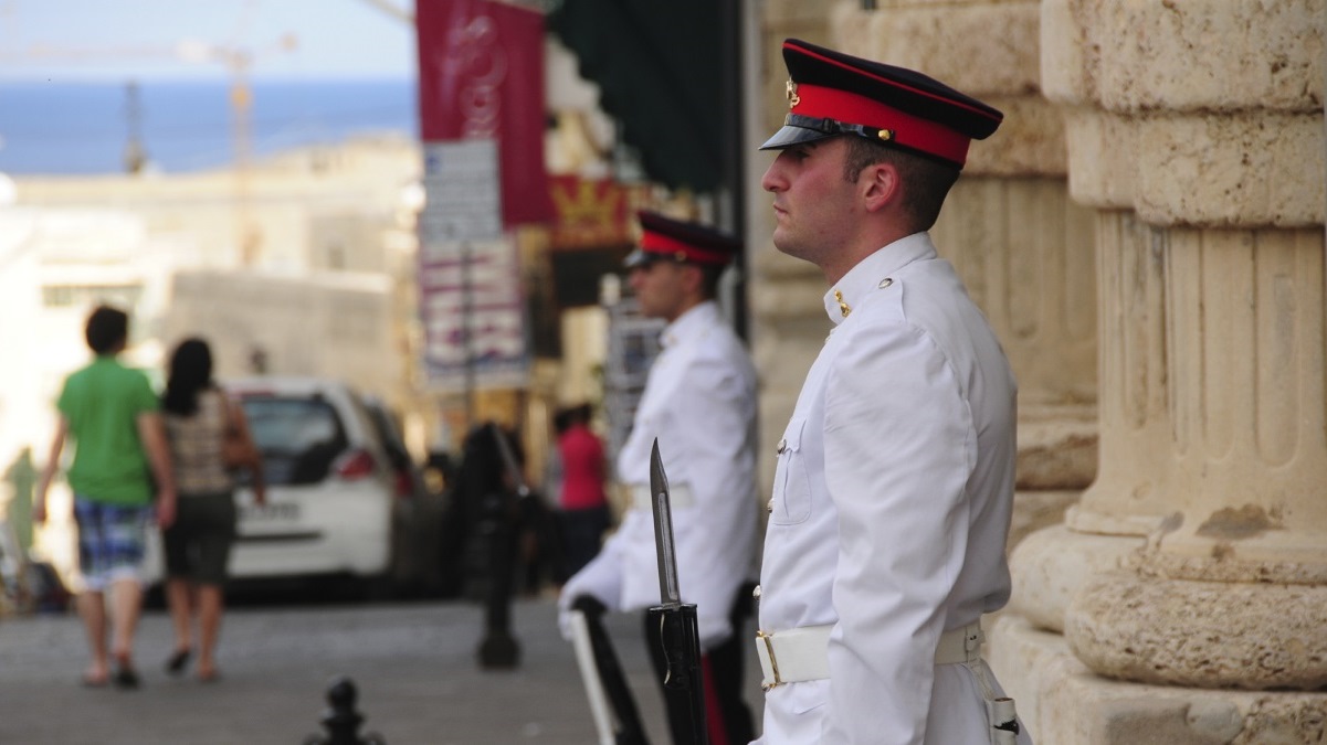 Cambio della Guardia a Malta