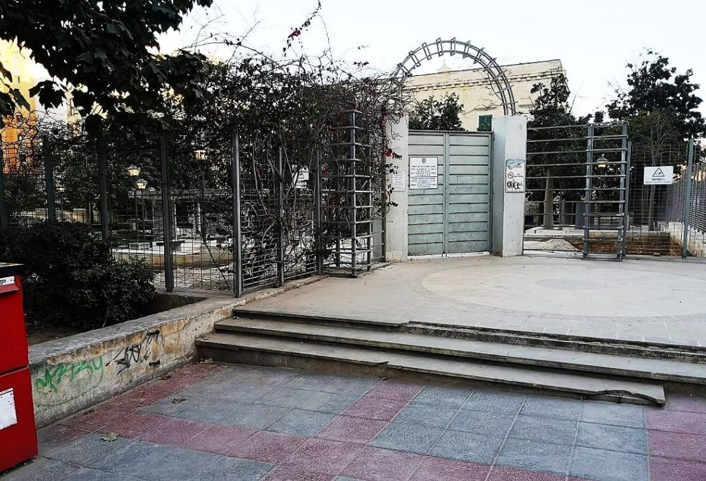 spinola Garden