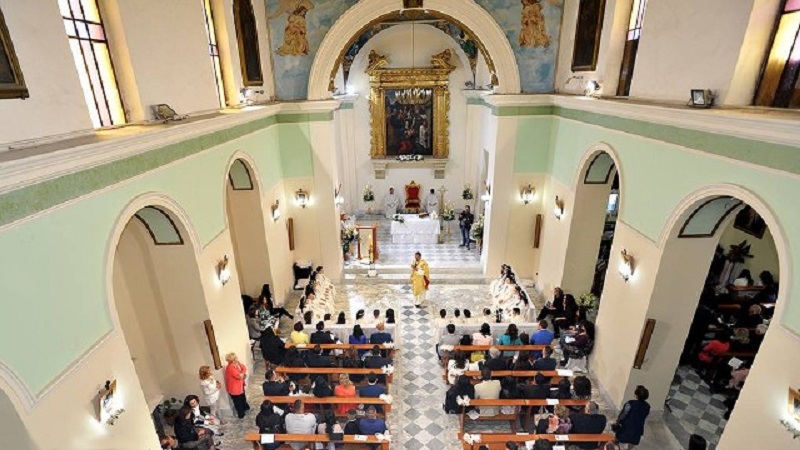 Interni Della Chiesa Di San Simeone Profeta