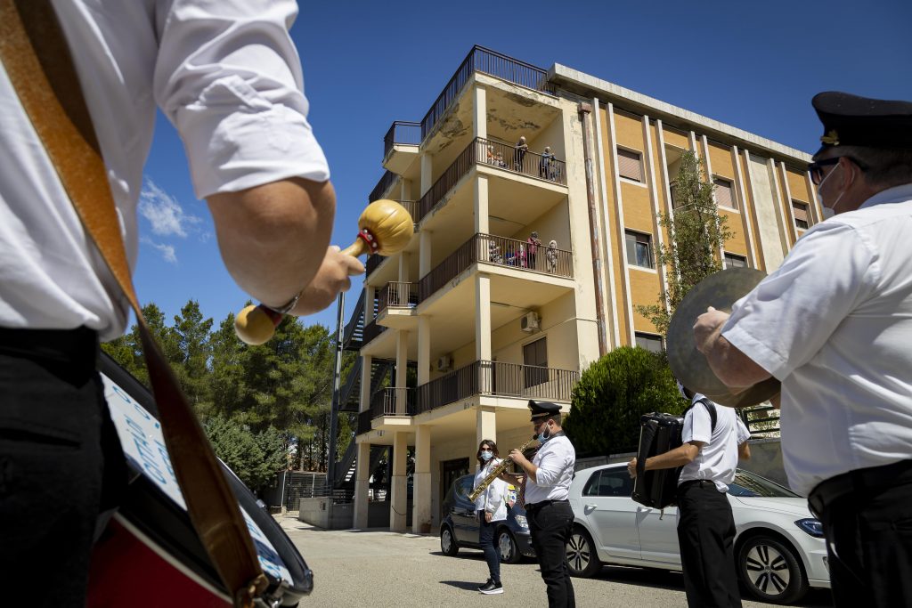 La Musica Nel Piazzale Della Rsa A Matera