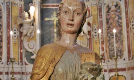 Santa Eufemia - Primissimo Piano della scultura