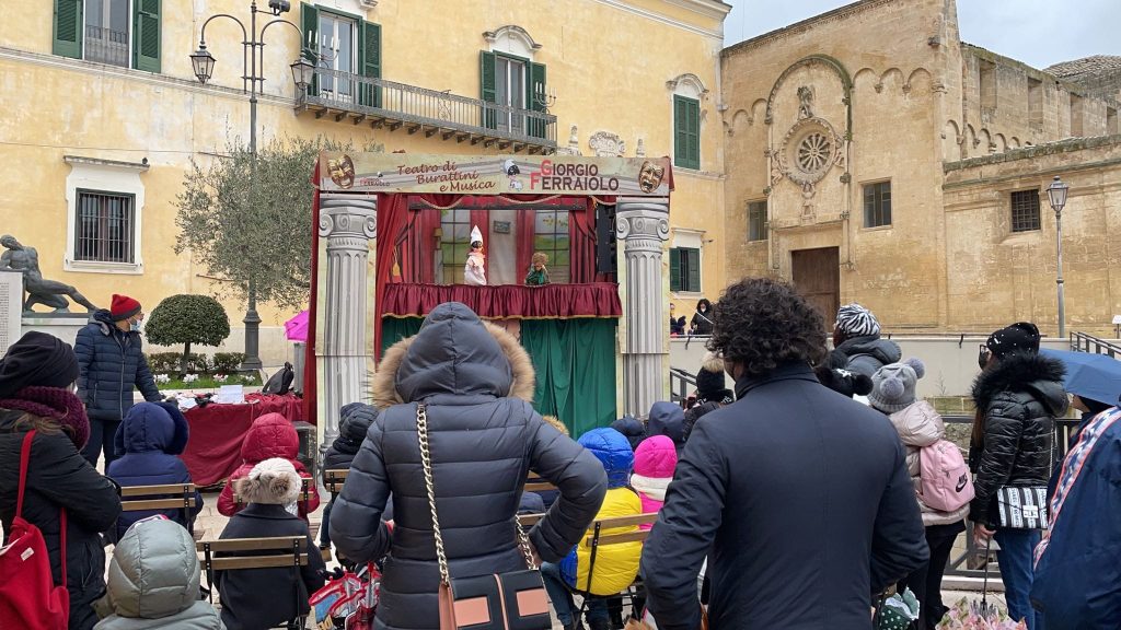 Il Teatro Dei Burattini Al Matera Christmas Village