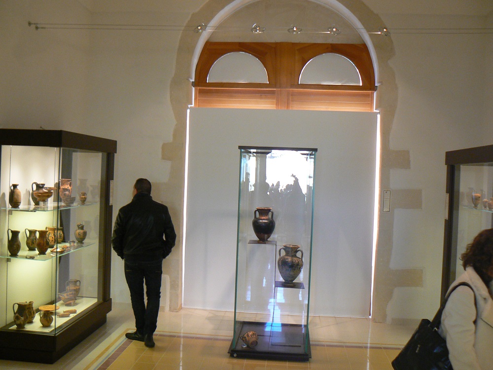 Cosa vedere a Palazzolo Acreide: Gli antichi reperti di Akrai custoditi in un museo archeologico