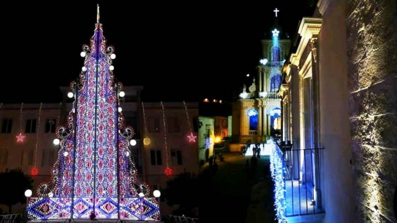 Le luminarie di San Paolo, che si possono vedere per il concorso scatta una foto