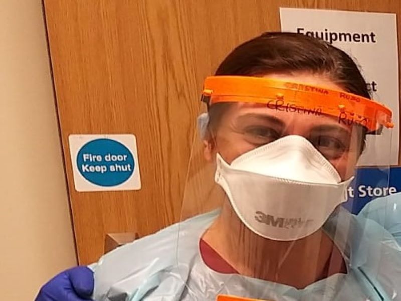 Cristina Russo preparata per entrare in ospedale