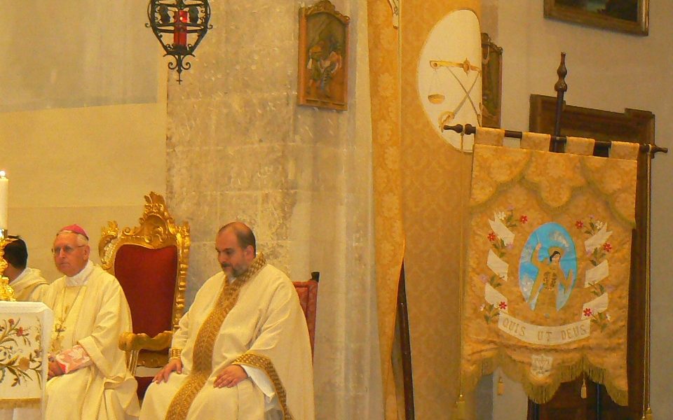 Una comunità unita ha accolto il nuovo parroco don Mangiafico
