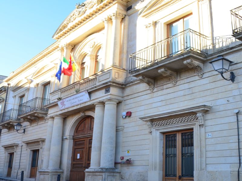 Ascesa dei Notabili: Palazzo Cappellani: