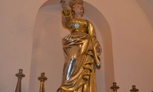 Santa Lucia siracusana: statua di santa Lucia presso la chiesa di sant' Antonio