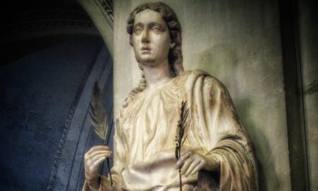 Oliva da Palermo: statua della santa nella Cattedrale di Palermo