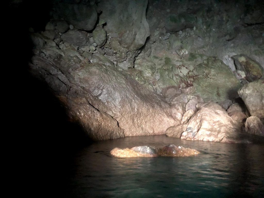 Turismo di prossimità: Grotta dell'Olio a Capo Gallo