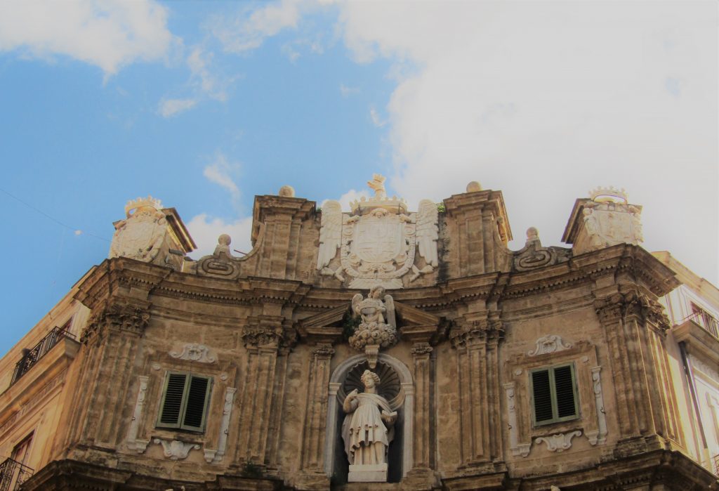 Sant'Agata a Palermo: posto d'onore nei Quattro Canti