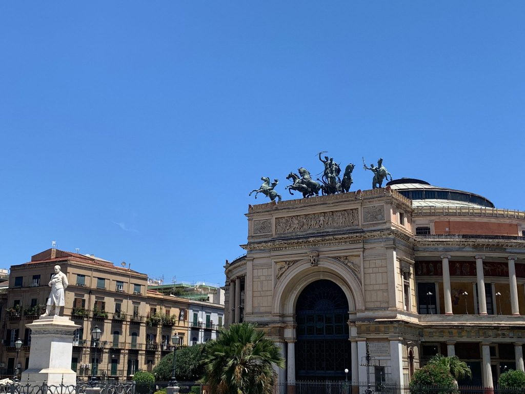  Teatro Politeama Garibaldi