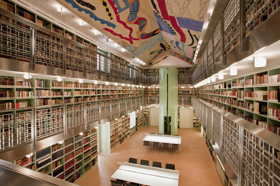 Biblioteca Palazzo Branciforte 900x600 2