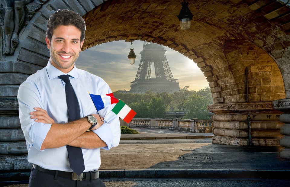 Trasferirsi in Francia, lavoro e associazioni di italiani utili - itParigi