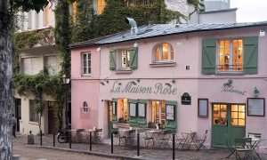 巴黎浪漫的地方 - 照片中的小粉紅屋