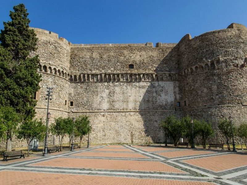 Baluardo Aragonese, simbolo della città