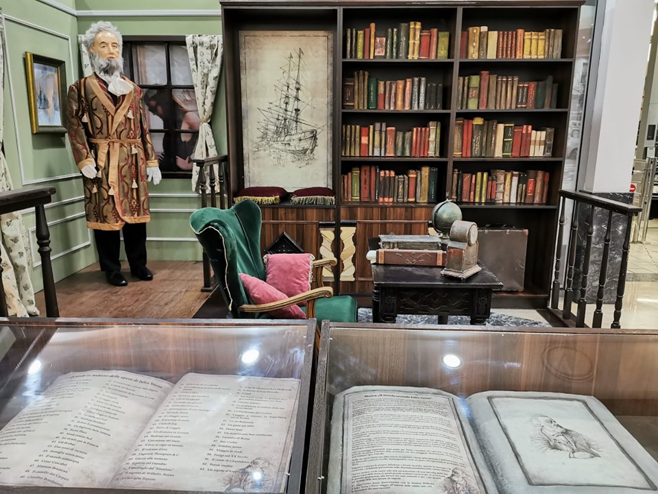 lo Studio di Giulio Verne ricreato alla mostra di reggio calabria