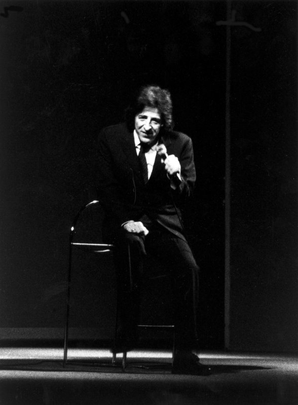 Giorgio Gaber Durante Un Concerto