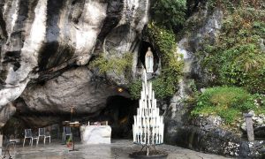 Lourdes Grotta