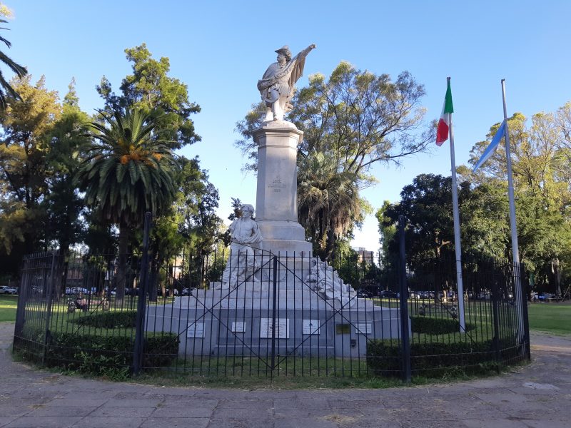 Monumento Garibaldi - Plaza