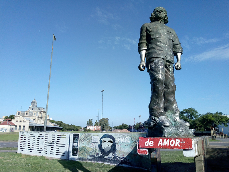 Parques Rosario - Monumento Che