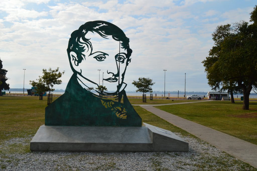 20 de junio - Escultura Manuel Belgrano