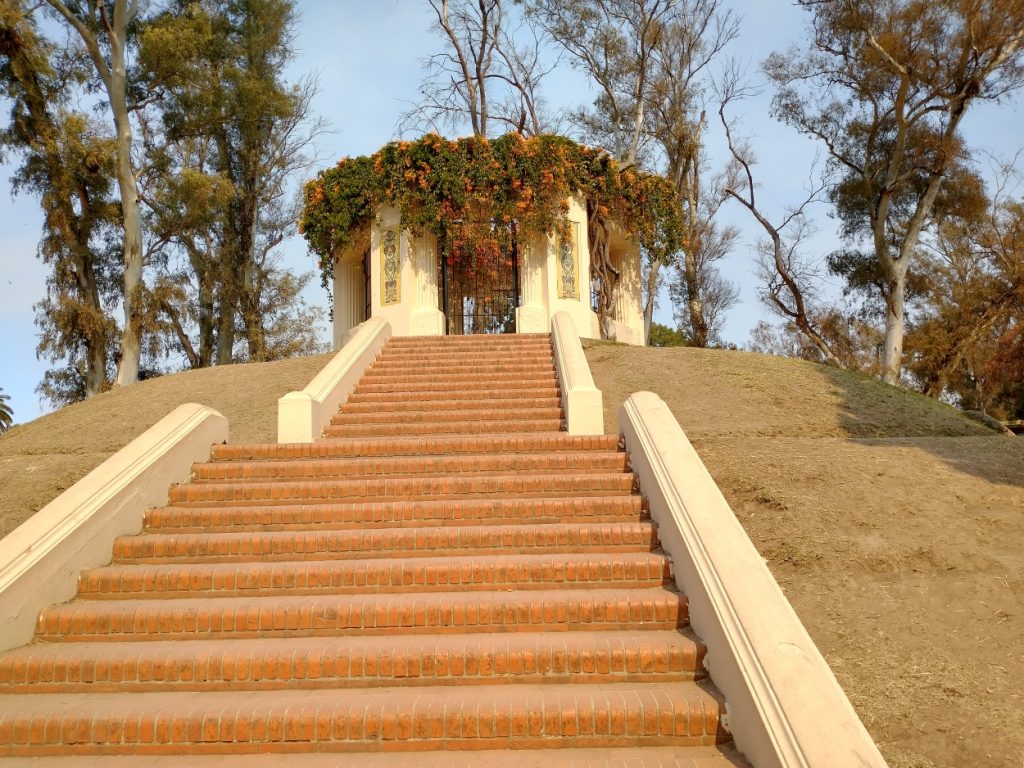 Paseo del Foro de las Colectividades - Glorieta