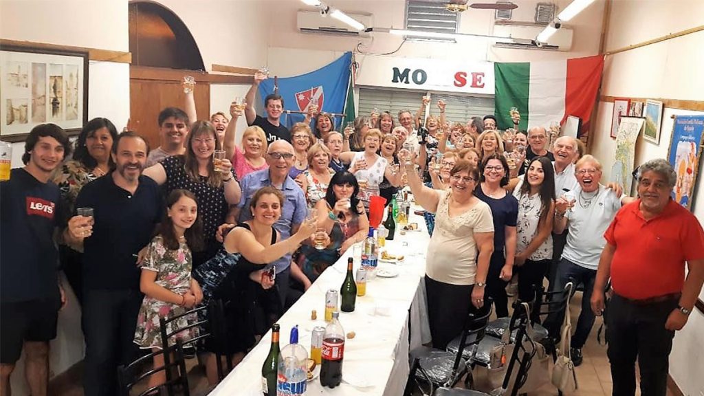 Familia Molisana De Rosario - brindis