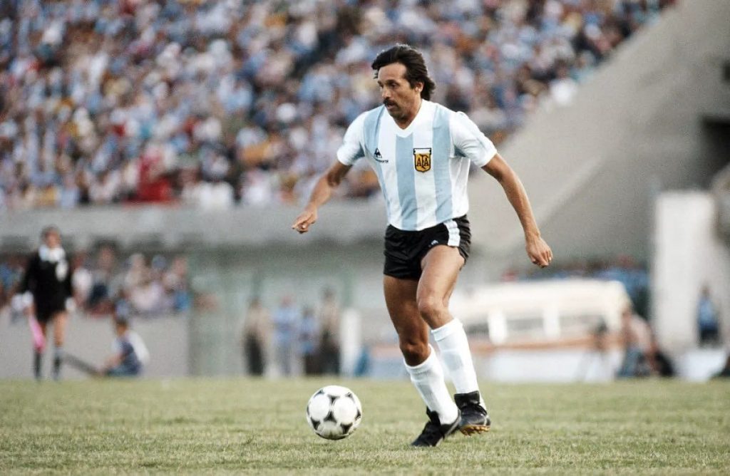 leopoldo luque - Leopoldo L