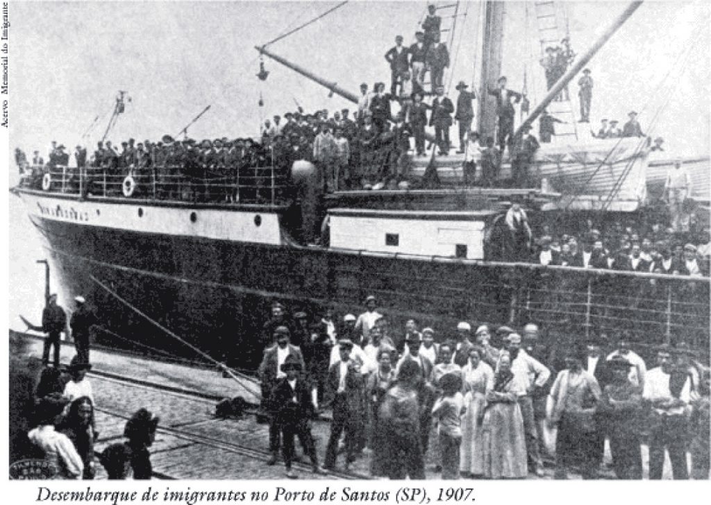 Memoria e Migrazioni - Barco De Inmigrantes En Santos