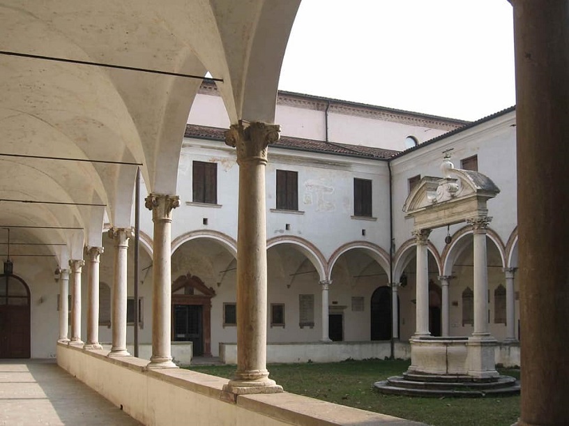 Chiosto Olivetani I Luoghi Del Cuore