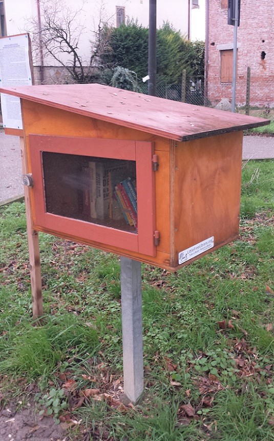 Little Library Anche A Rovigo Condividiamo La Cultura2.jpeg