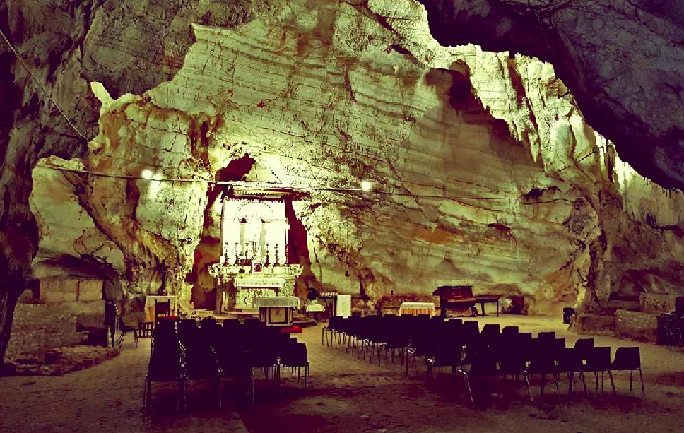 Grotta San Michele