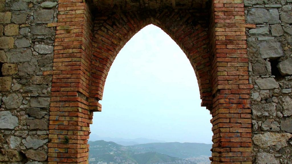 Arco a sesto acuto