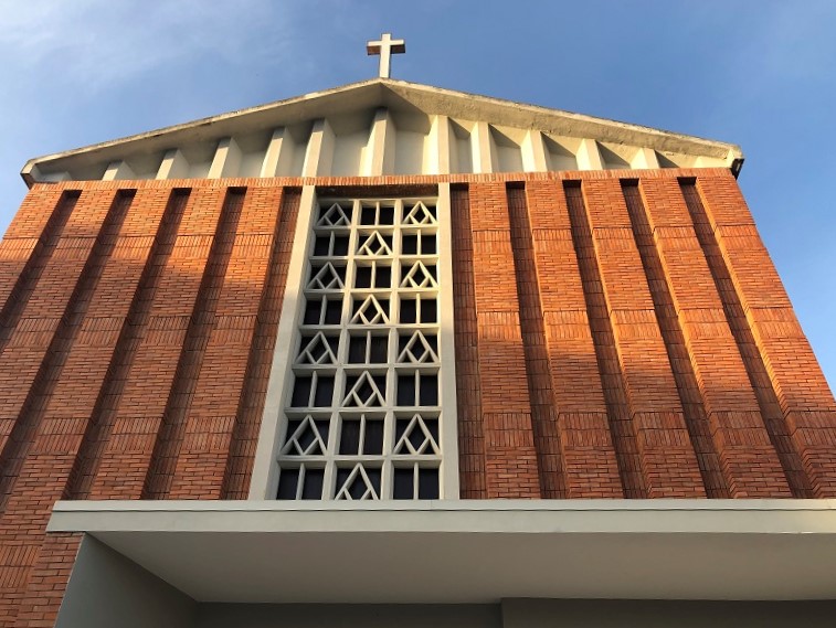 Particolare Chiesa Sacra Famiglia 1