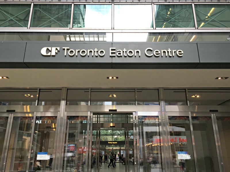 Toronto Eaton Centre, centro commerciale