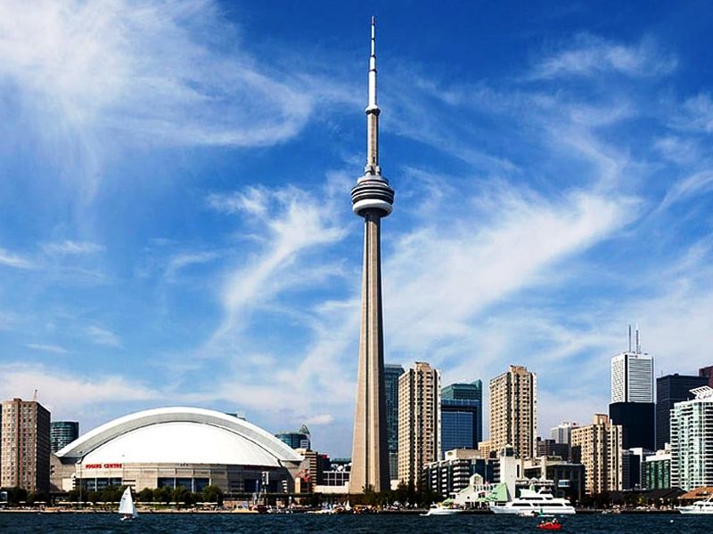 Edifici Piu Alti al primo posto Cn Tower