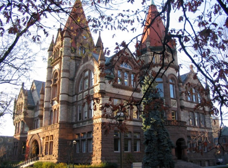 Università di Toronto. Victoria College