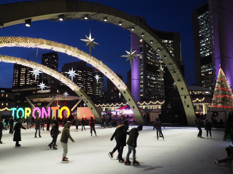 New year's eve in toronto: Nathan Phillips Square