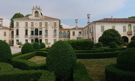 Villa Tiepolo Passi Facciata
