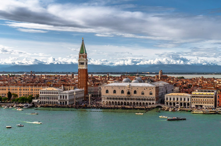 vedere Venezia dall'alto