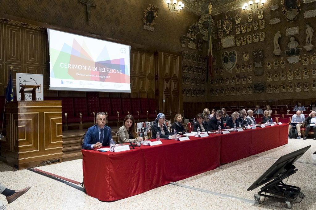 Tavolo Della Giuria