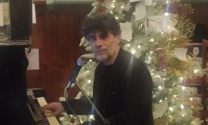 Crossbowmen on the floor